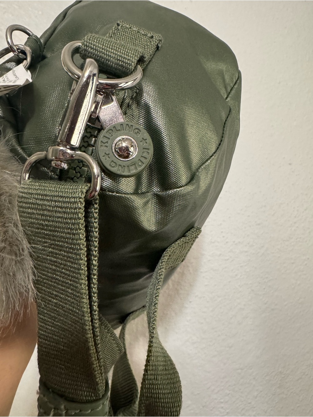 Kipling Small odette Olive Green Bag with Pom Keychain - Picture 10 of 13